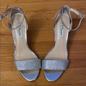 Like New! Nina Silver Heeled Sandals